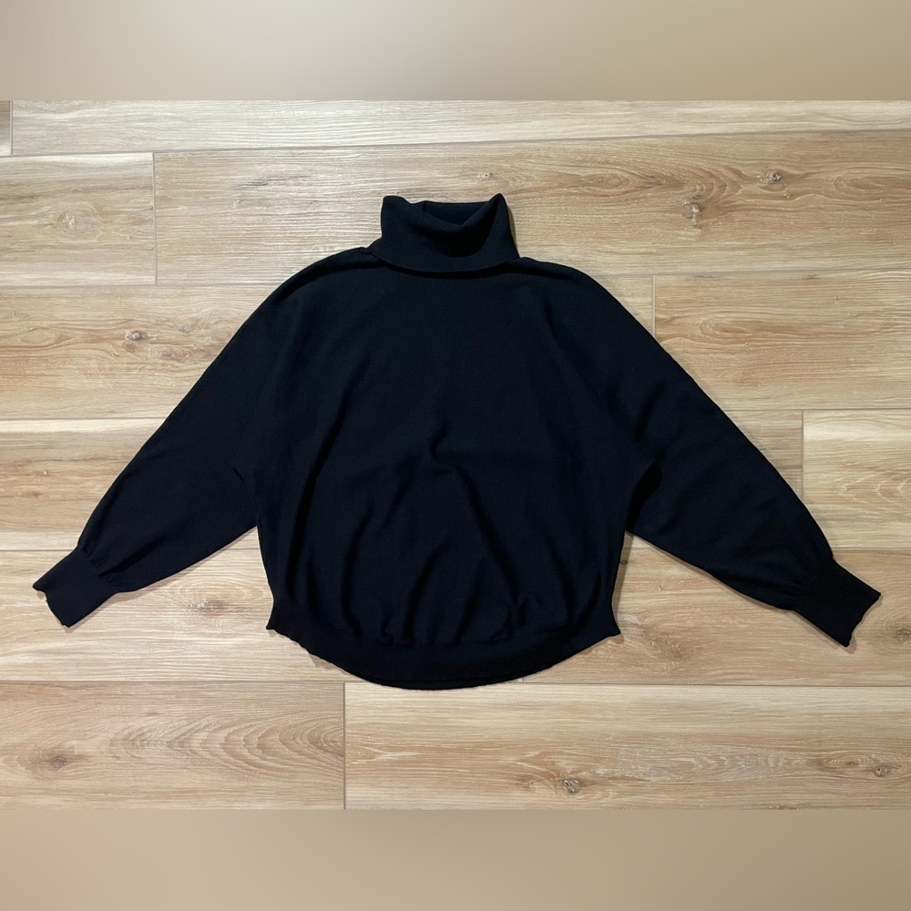 Women's Design History Black Knit Turtleneck Sweater 
Size XL